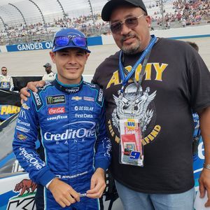 Meet your Posher, Mike